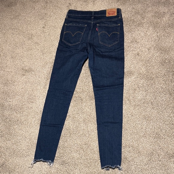 Levi's Women's High Rise Super Skinny Jeans - Dark Blue - Picture 7 of 7